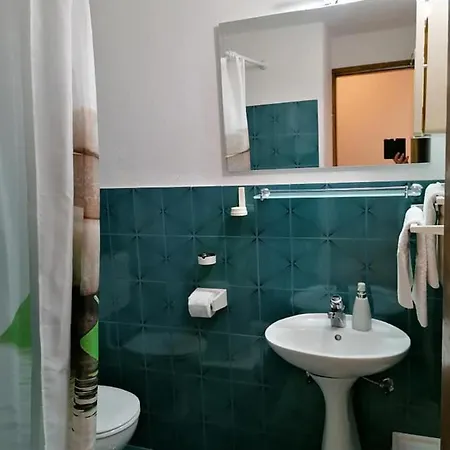 Pacho * Baška Voda