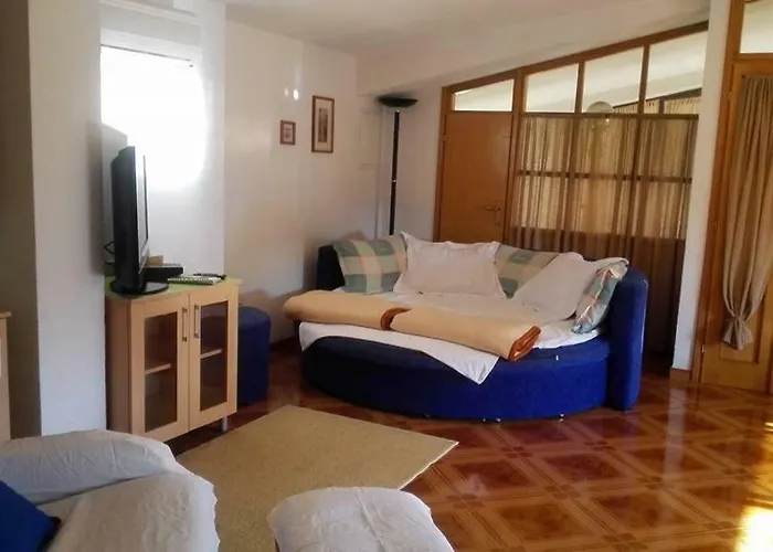 Apartment Pacho Baska Voda